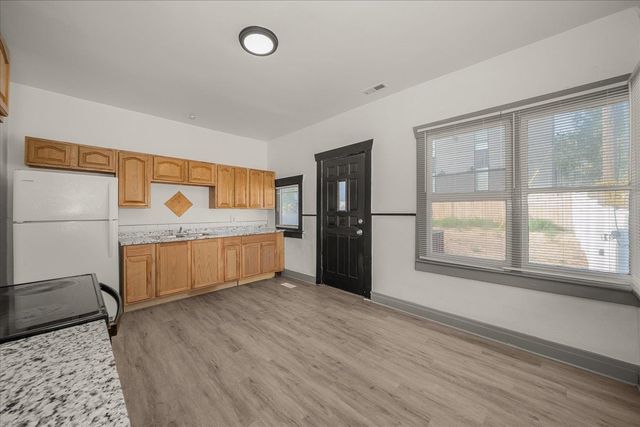 2907 E Jackson Ave, Spokane, WA 99207