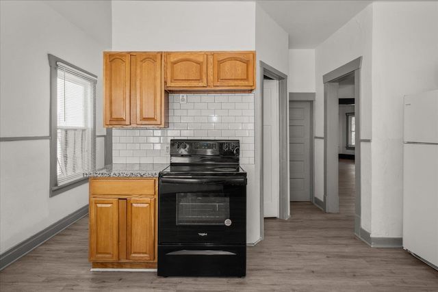 2907 E Jackson Ave, Spokane, WA 99207