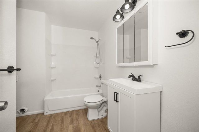 2907 E Jackson Ave, Spokane, WA 99207