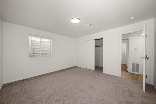 2907 E Jackson Ave, Spokane, WA 99207