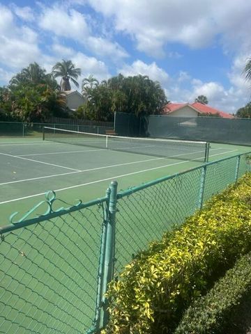12931 N Normandy Way, Palm Beach Gardens, FL 33410