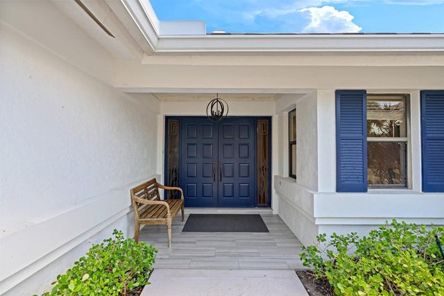 12931 N Normandy Way, Palm Beach Gardens, FL 33410