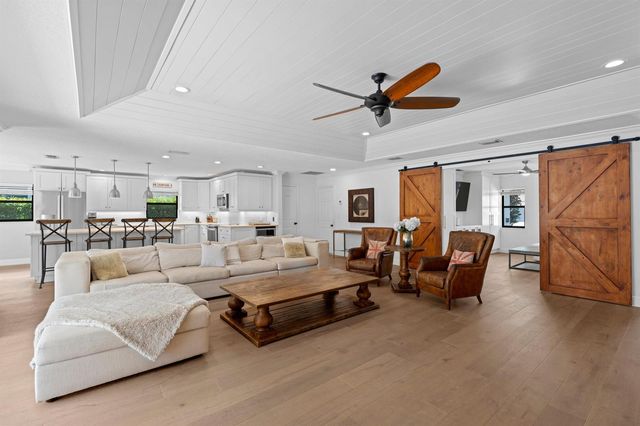 12931 N Normandy Way, Palm Beach Gardens, FL 33410