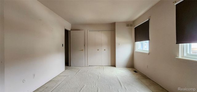15699 Dupage Boulevard, Taylor, MI 48180