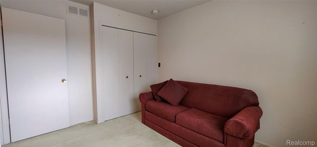 15699 Dupage Boulevard, Taylor, MI 48180