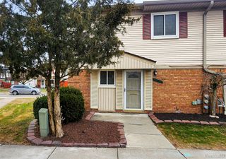 15699 Dupage Boulevard, Taylor, MI 48180
