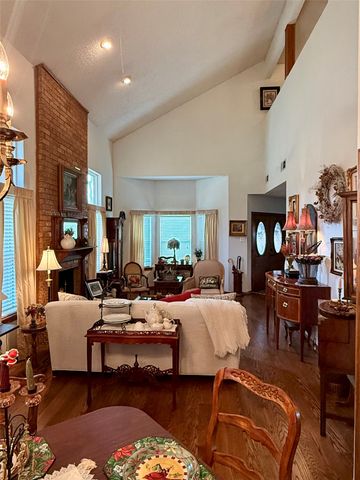 449 Moran Drive, Highland Village, TX 75077