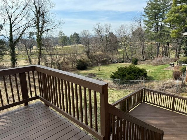 3428 Kershaw RD, Roanoke, VA 24017