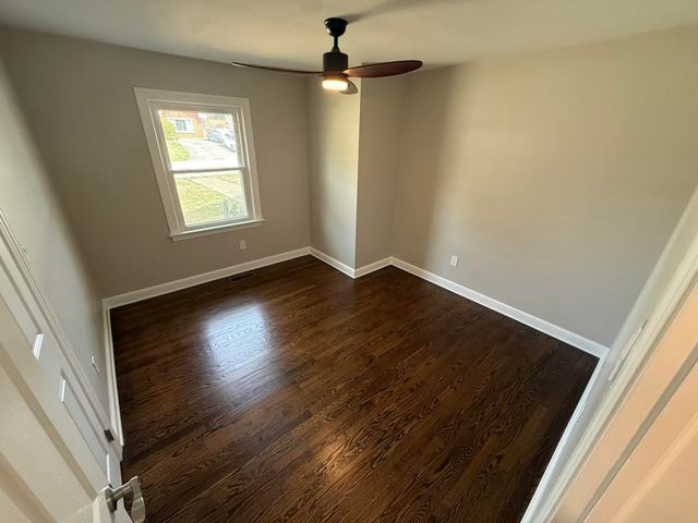 3428 Kershaw RD, Roanoke, VA 24017