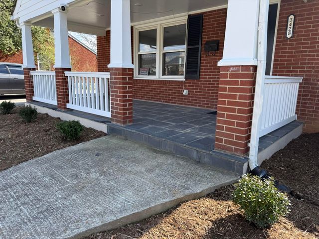 3428 Kershaw RD, Roanoke, VA 24017