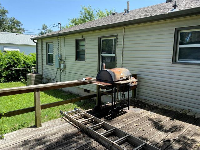 8 W Pulaski Street, Shawnee, OK 74804