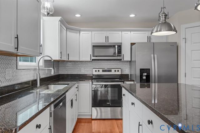 1290 Scotts Ct, Carson, VA 23830