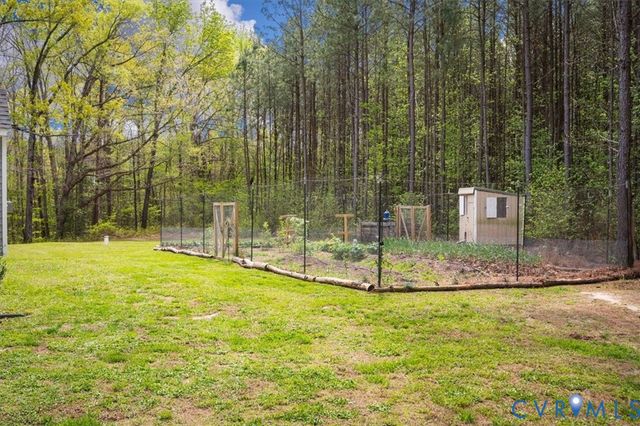 1290 Scotts Ct, Carson, VA 23830