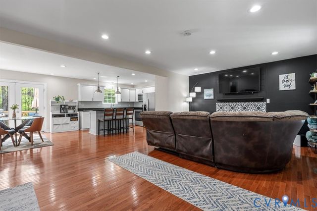1290 Scotts Ct, Carson, VA 23830