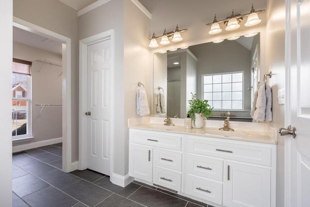 8236 Witherow Way, Ooltewah, TN 37363