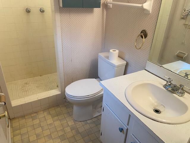 303 Knollwood DR, Troutville, VA 24175