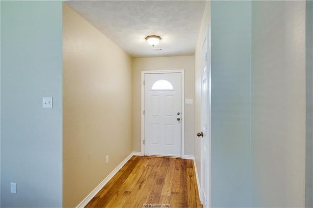 1311 Markham Court, College Station, TX 77845