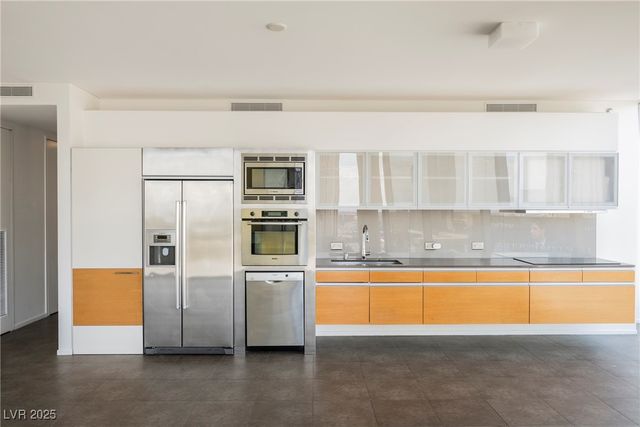 3726 LAS VEGAS Boulevard 1012, Las Vegas, NV 89158