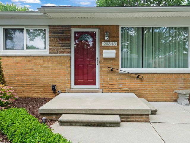 20343 Ardmore Park Street, St Clair Shores, MI 48081