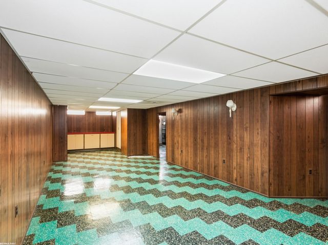 20343 Ardmore Park Street, St Clair Shores, MI 48081