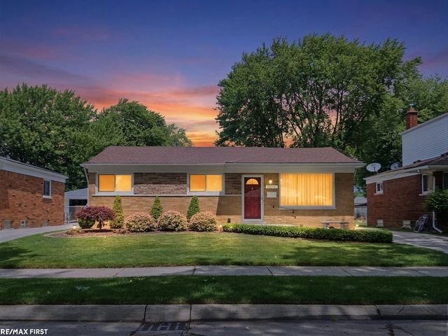 20343 Ardmore Park Street, St Clair Shores, MI 48081