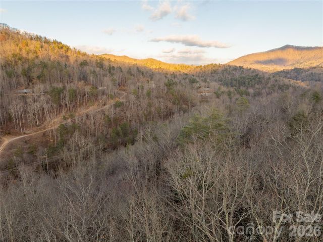 9180 Lower Alarka Road, Bryson City, NC 28713