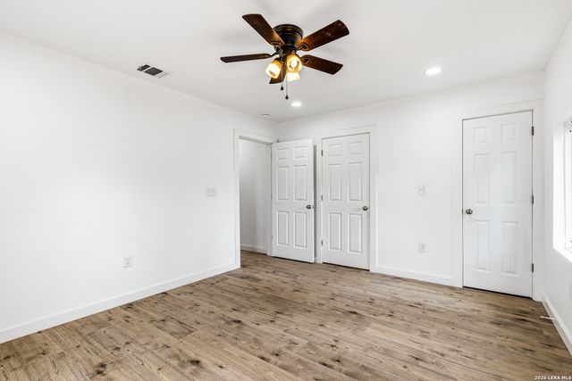 110 NELLINA ST, San Antonio, TX 78220