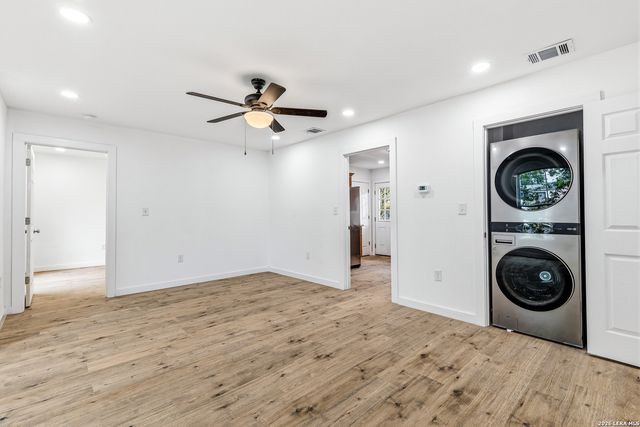 110 NELLINA ST, San Antonio, TX 78220