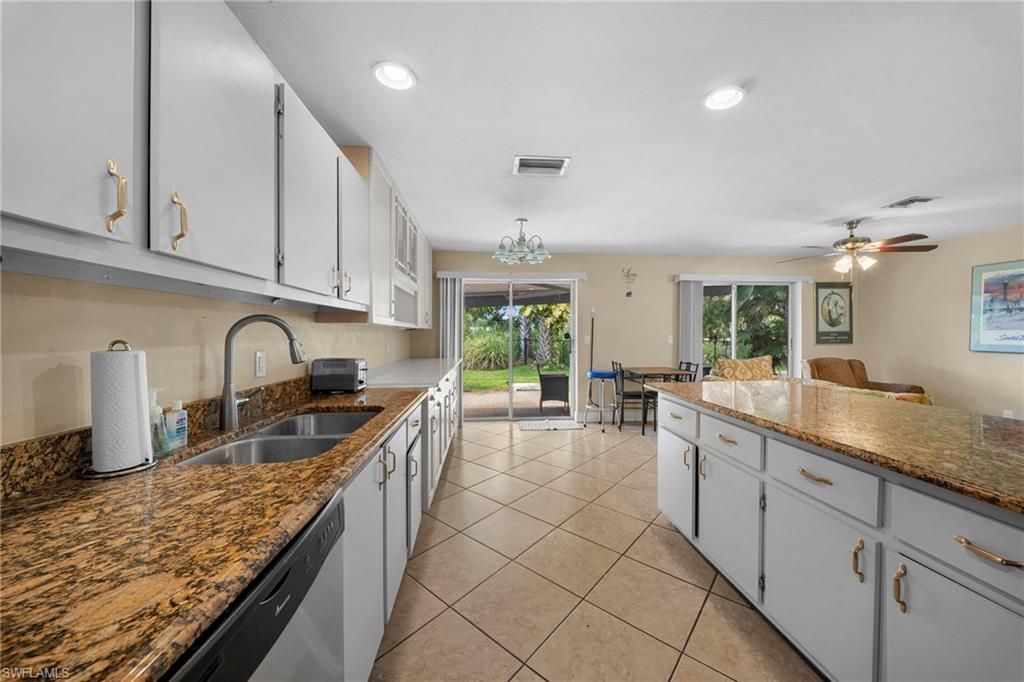 1583 Sunkist WAY, FORT MYERS, FL 33905 — photo 5