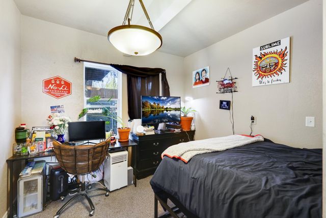 827 Oakland St, Cheney, WA 99004