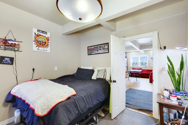 827 Oakland St, Cheney, WA 99004