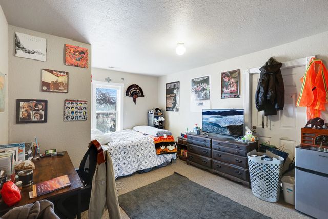 827 Oakland St, Cheney, WA 99004