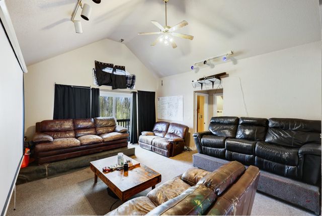 827 Oakland St, Cheney, WA 99004