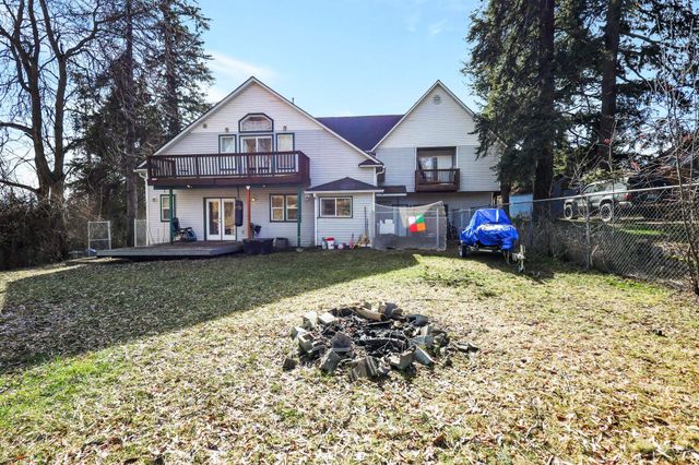 827 Oakland St, Cheney, WA 99004