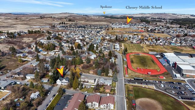 827 Oakland St, Cheney, WA 99004
