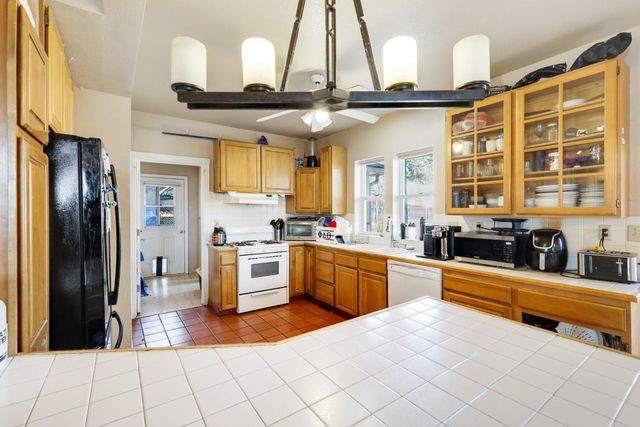 827 Oakland St, Cheney, WA 99004
