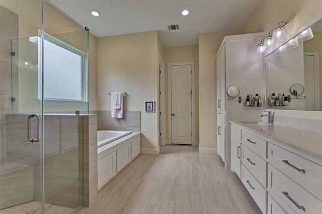 11767 Grand Harbor Boulevard, Montgomery, TX 77356