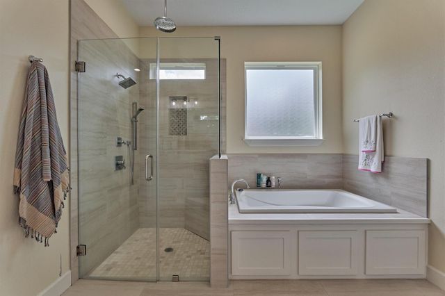 11767 Grand Harbor Boulevard, Montgomery, TX 77356