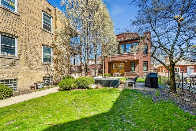 1835 N Humboldt Boulevard, Chicago, IL 60647