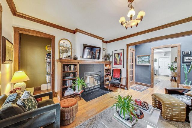 1835 N Humboldt Boulevard, Chicago, IL 60647