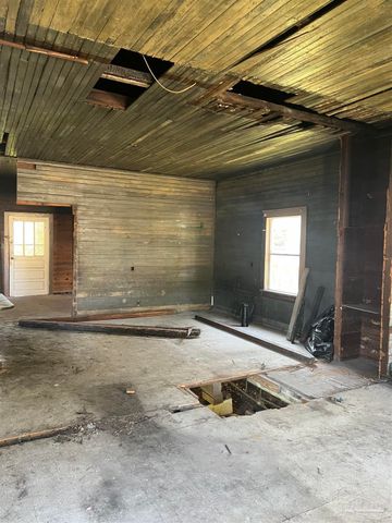 1801 N 7th Ave, Pensacola, FL 32503