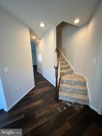 12104 BOWLING FARM CT, Fredericksburg, VA 22407