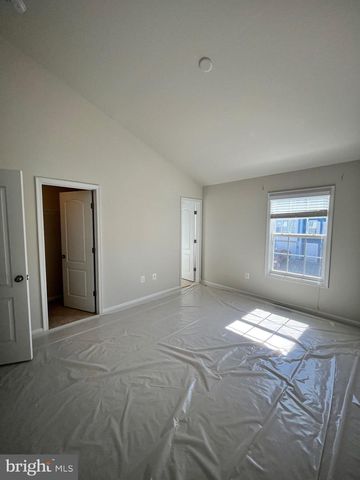 12104 BOWLING FARM CT, Fredericksburg, VA 22407