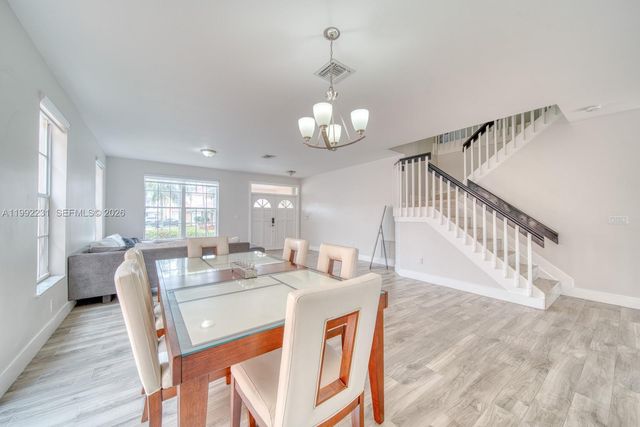 15261 SW 108th Ter, Miami, FL 33196