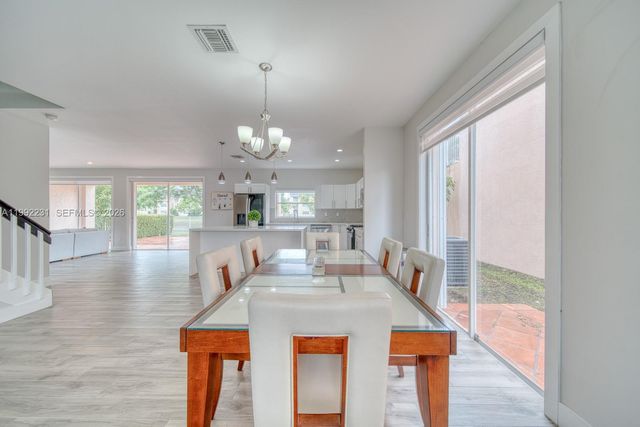 15261 SW 108th Ter, Miami, FL 33196