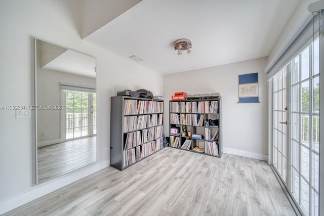 15261 SW 108th Ter, Miami, FL 33196