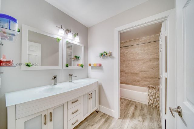 15261 SW 108th Ter, Miami, FL 33196