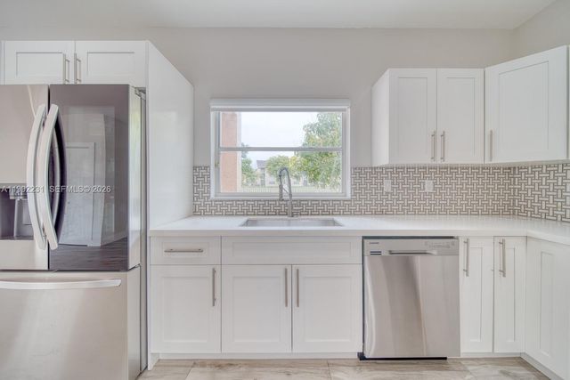 15261 SW 108th Ter, Miami, FL 33196