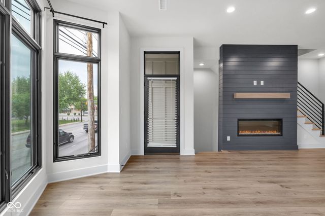 671 E 16th Street, Indianapolis, IN 46202