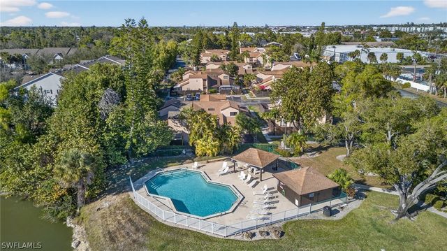 7123 Penner LN 6, Fort Myers, FL 33907